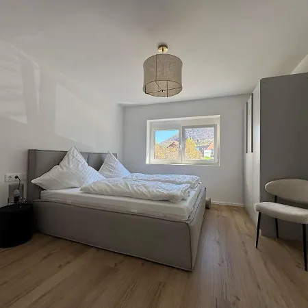 Exklusives Wohnen In Bestlage - Ii Apartment Heubach (Baden-Wurttemberg)